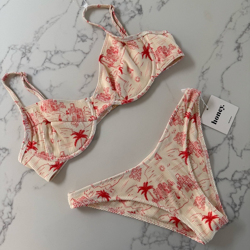 Honey Swim Isla Ribbed Bikini SET - Cream / Red Print - Size M/XL - Picture 2 of 6